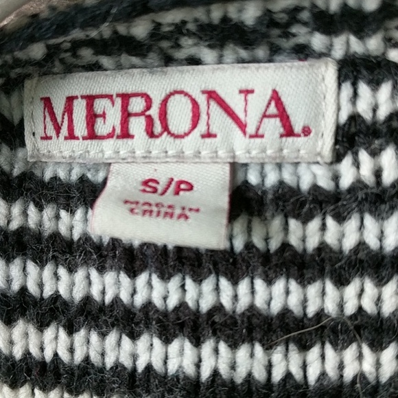 Black and White Striped Sweater - Picture 3 of 3